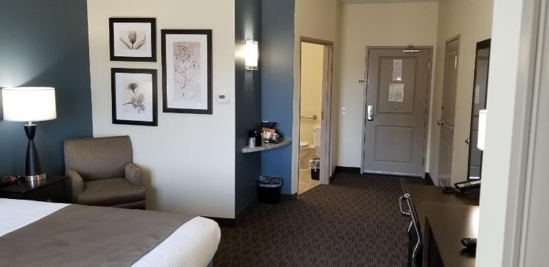 King Room - Mobility Access/Non-Smoking image 2