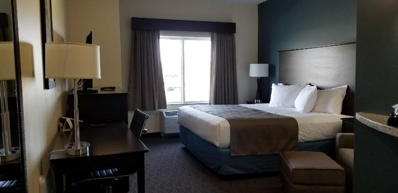 King Room - Non-Smoking image 3