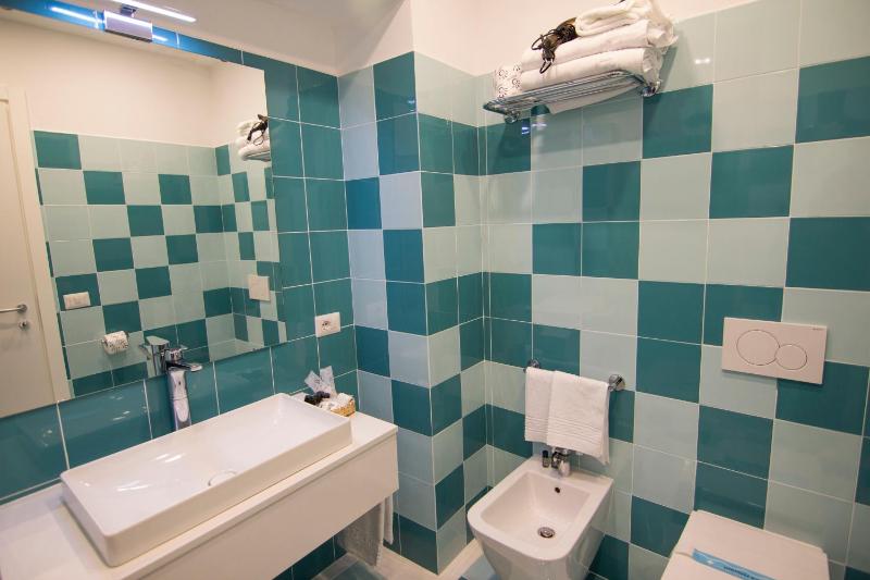Superior Double Room image 2
