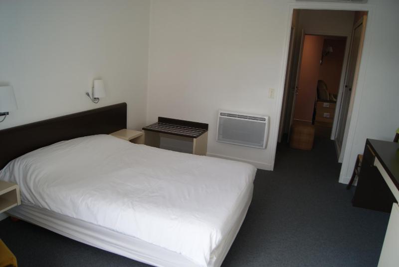Superior Double Room image 2