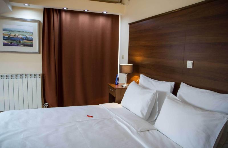 Triple Room image 3