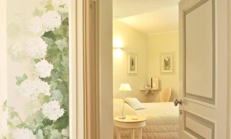 Superior Double or Twin Room image 4