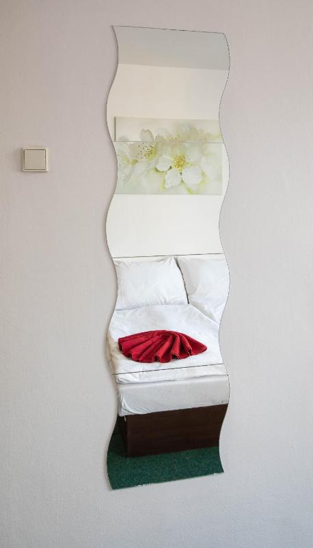 Triple Room with Private Bathroom image 2