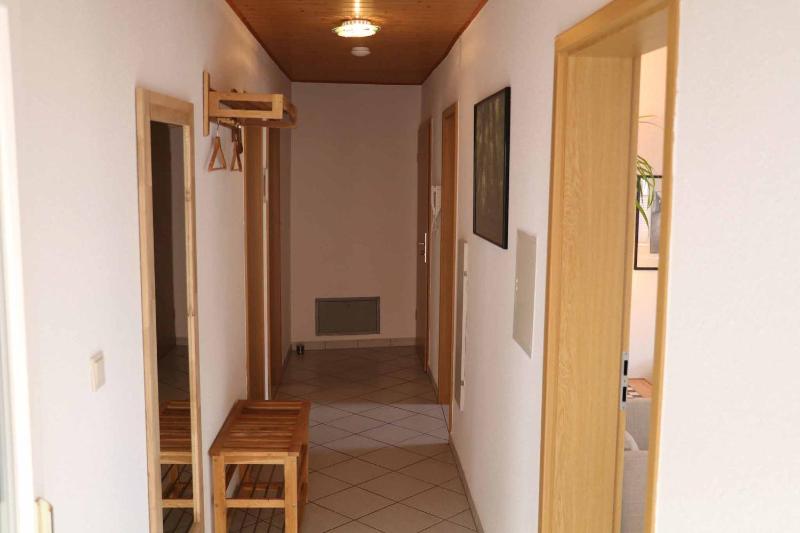 One-Bedroom Apartment image 1