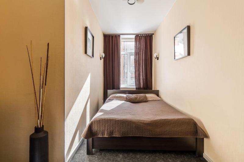 Superior Double Room with Bathroom image 3