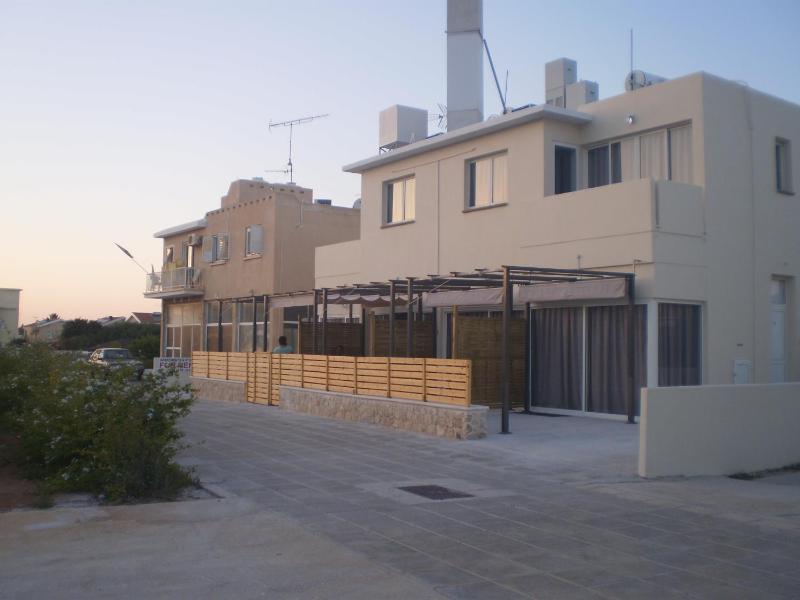 Sunny Holiday Apartments - image 10