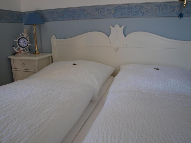 Comfort Double Room with Balcony image 3