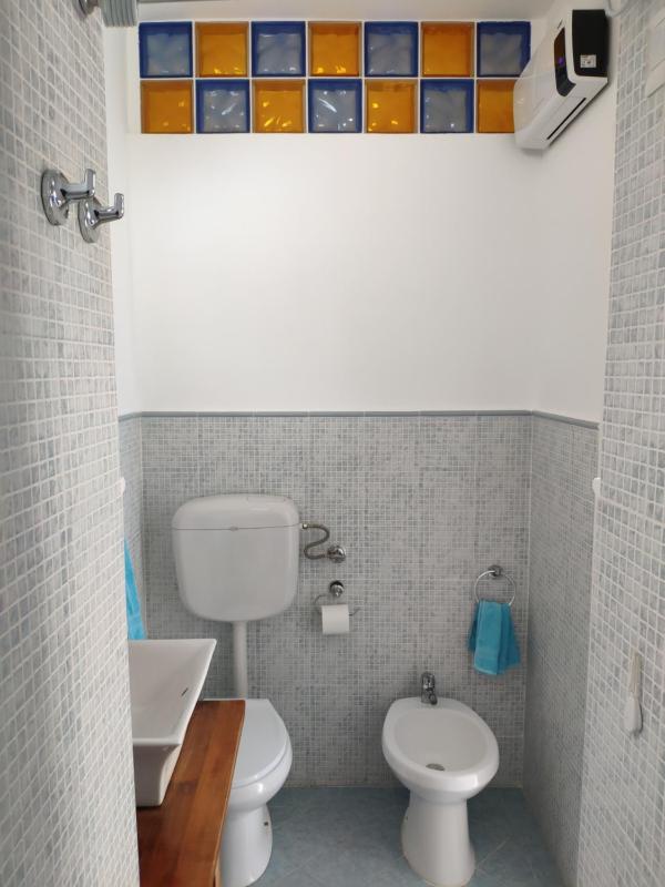 Standard Double Room image 4