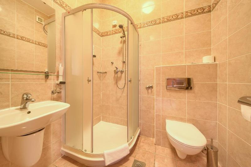 Double Room with Sea View image 1