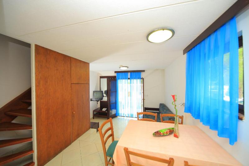 Classic Apartment (4+1) image 3