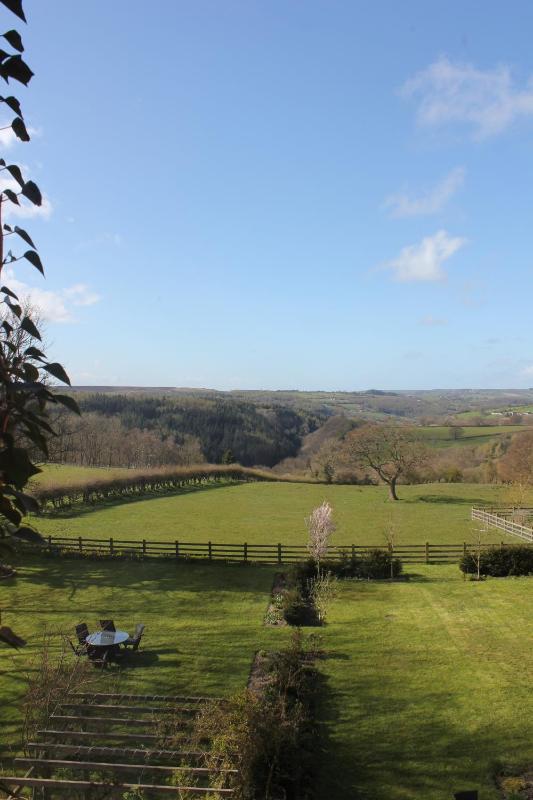 Mallyan Spout Hotel - image 41