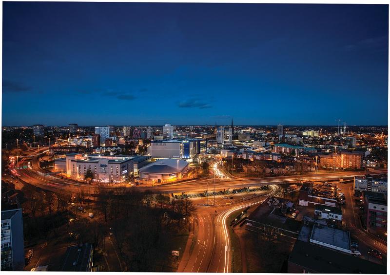 Ramada Hotel and Suites by Wyndham Coventry - image 40