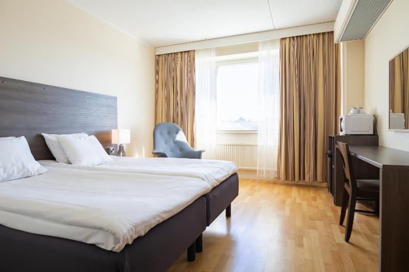 Double Room image 1