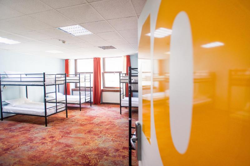 Bed in 10-Bed Mixed Dormitory Room image 4