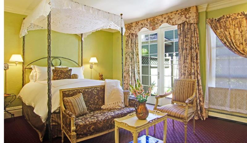 Superior Queen Room - Portofino