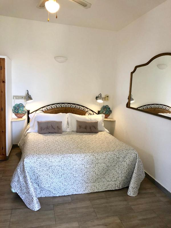 Small Double Room image 2