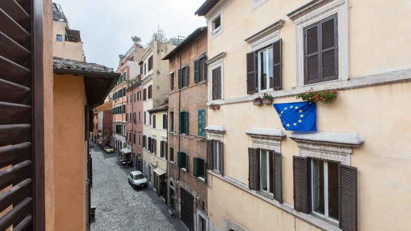 Three-Bedroom Apartment image 4