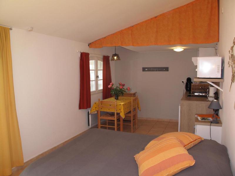 Double Studio image 1