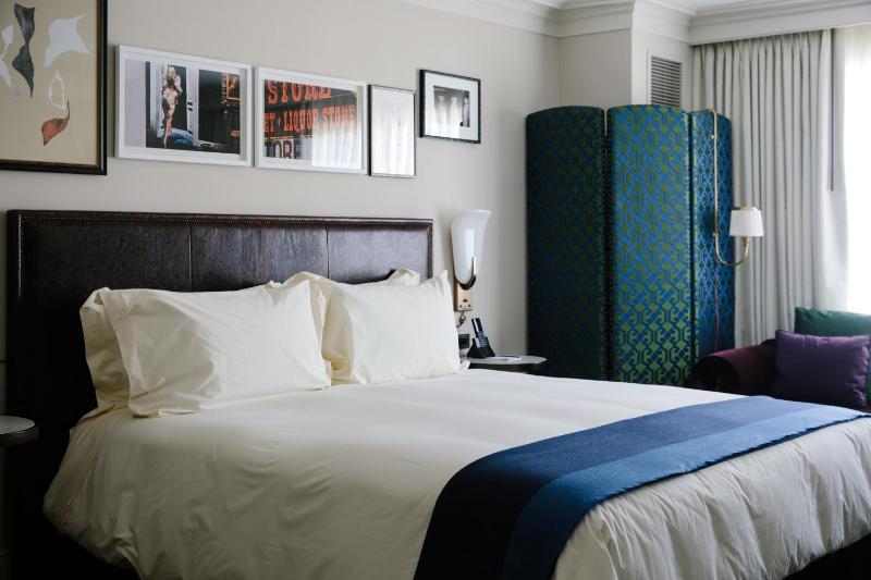 Classic King Room image 4