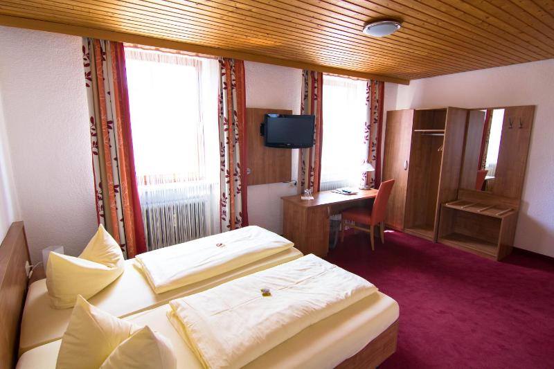 Quadruple Room image 1
