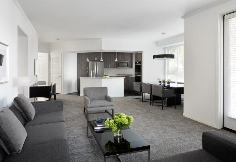 Two Bedroom Premium Suite image 3