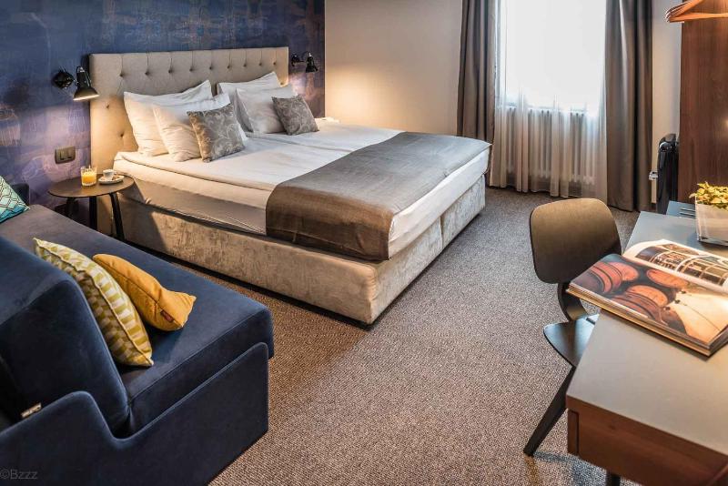 Comfort Double Room with Sofa Bed image 2
