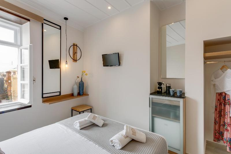 Harismari Cozy Hotel - image 8