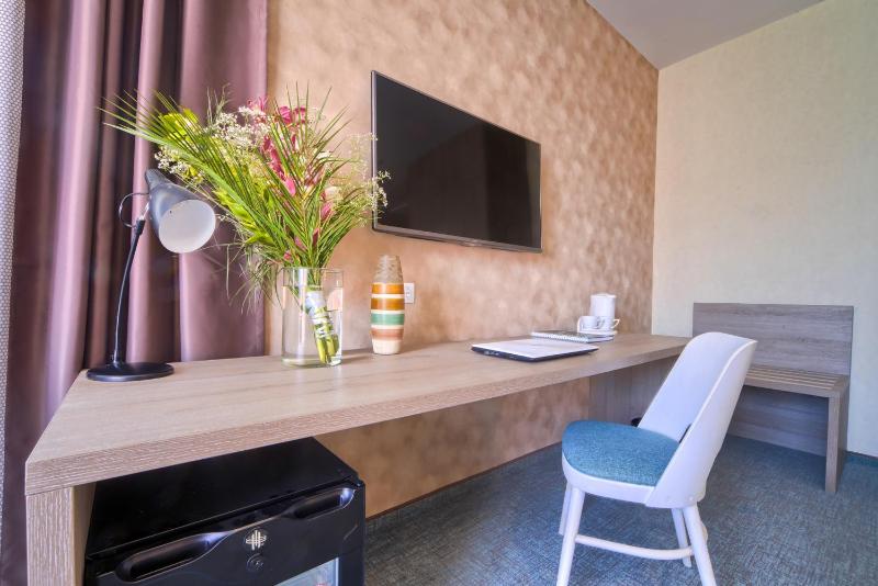 Triple Room with Parking image 3