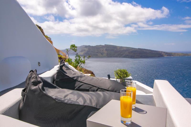 Theodora Suites - image 11