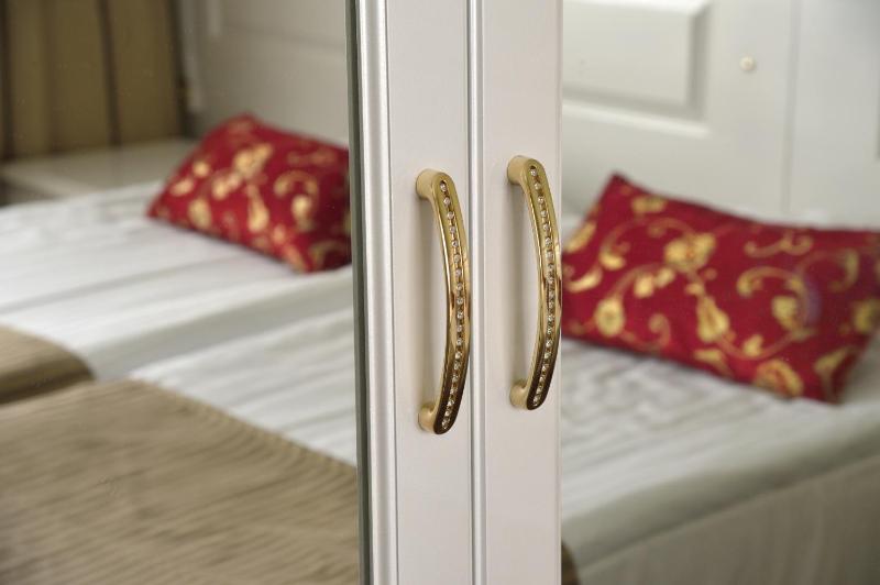 Comfort Twin Room image 2