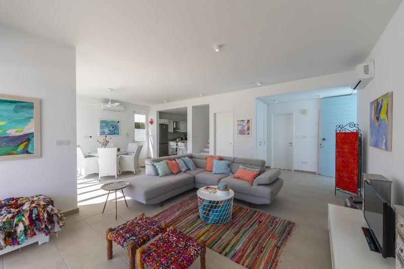 Oceania Villa - image 7