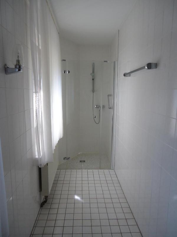 Double Room image 4