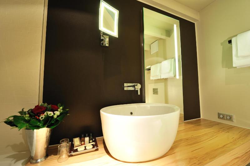 Junior Suite image 3