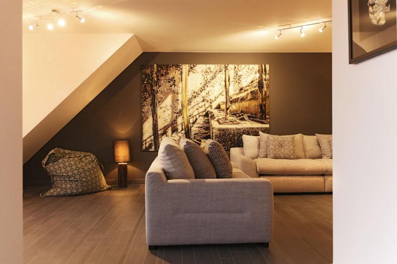 Luxury Apartments by Atelier VO2 max with Large Terrace and Parking 10 min from Beach - image 1