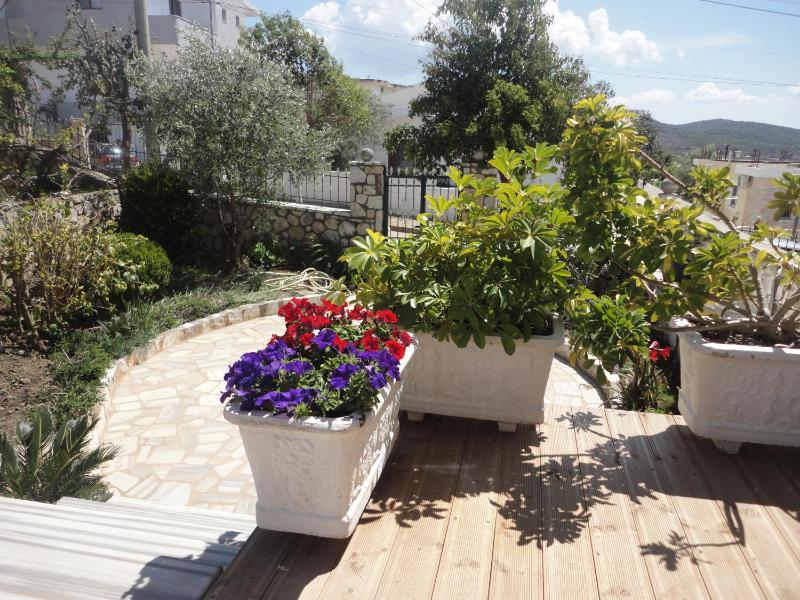 Oruci Apartments - image 8