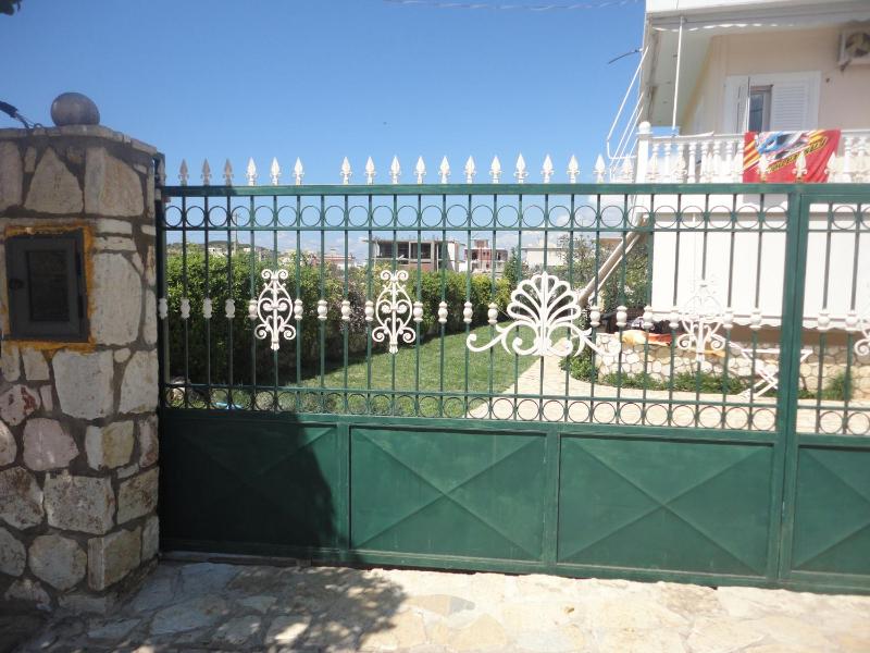 Oruci Apartments - image 10