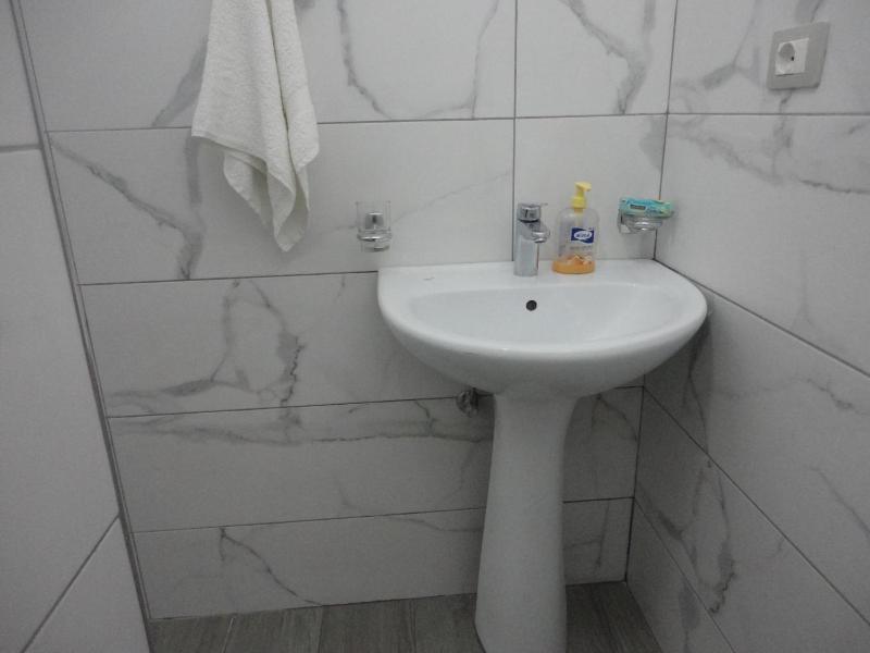 Oruci Apartments - image 5