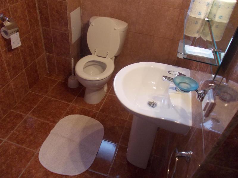Triple Room image 2