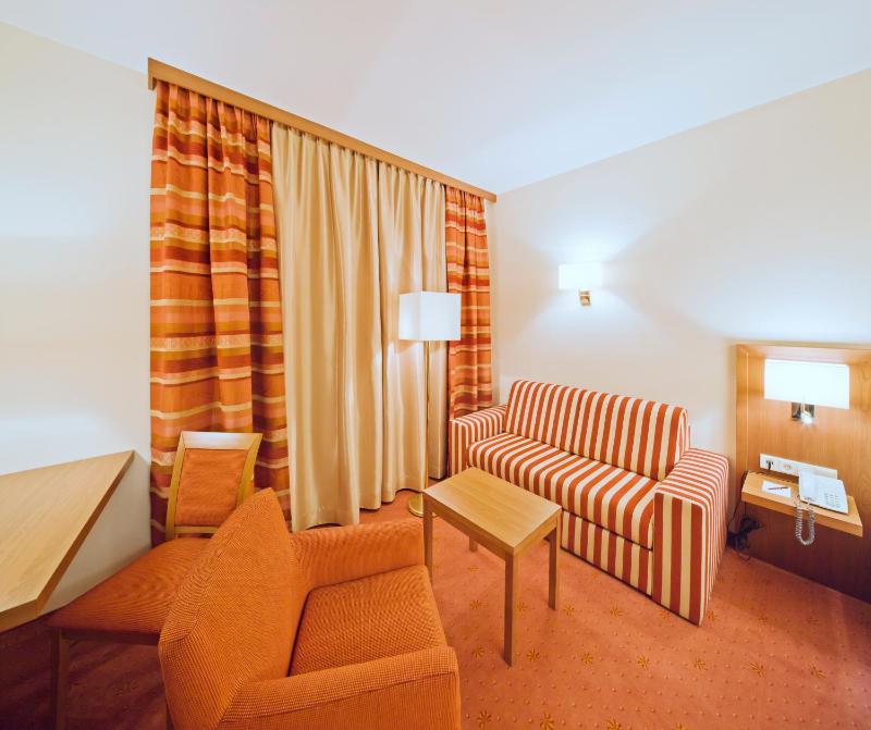 Exclusive Double Room image 4