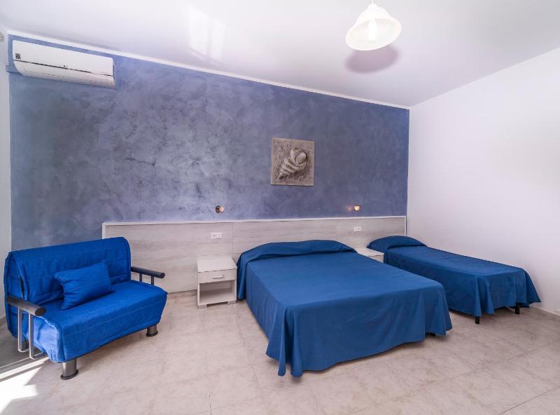 Triple Room image 1