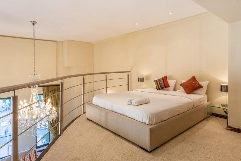 NYC Style Downtown Duplex - image 7