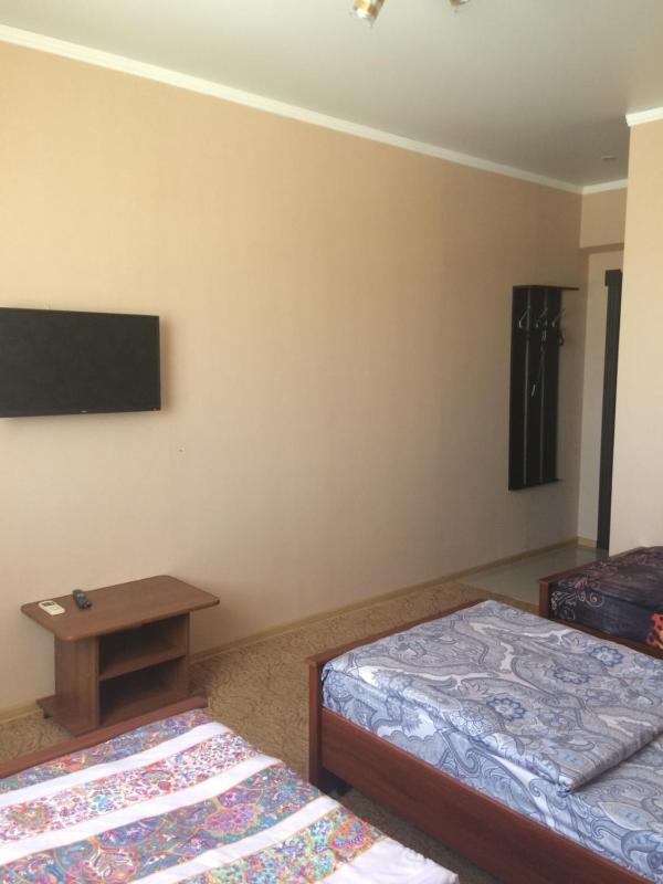 Standard Triple Room image 1