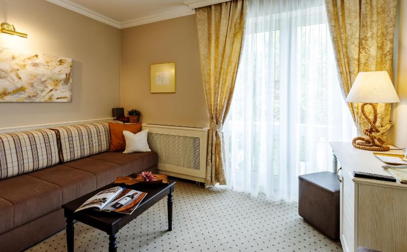 Suite image 2