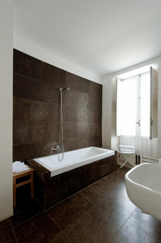 Triple Room image 4