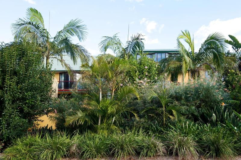 Byron Links Apartments - image 6