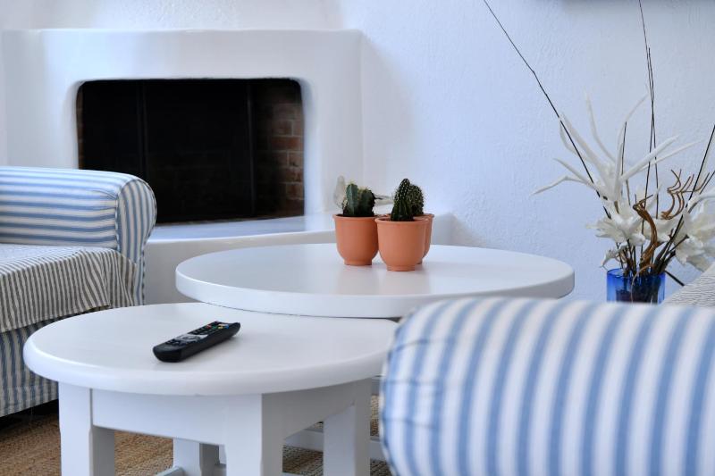 Santa Flora 3 Bedroom House â Parikiaâs Edge - image 18