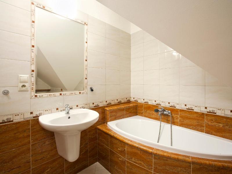 Two-Bedroom Apartment image 4