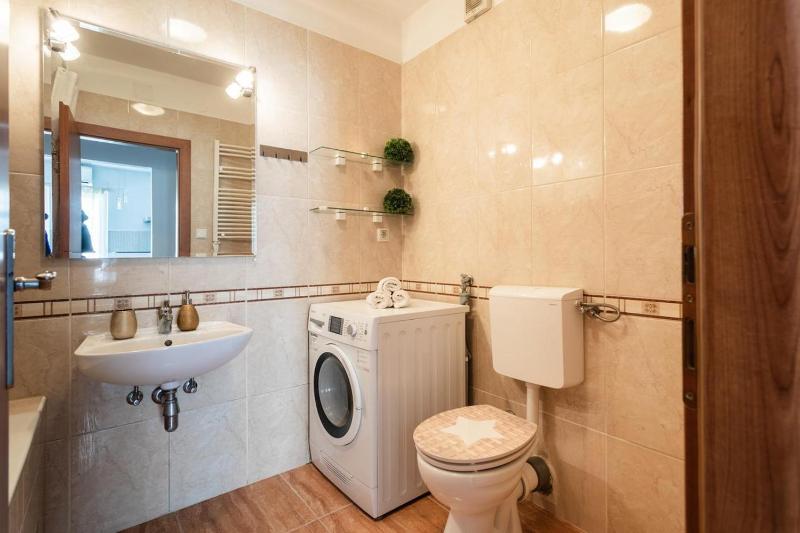 Two-Bedroom Apartment with Balcony image 2