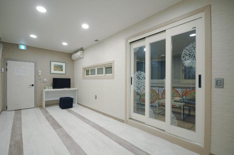 Family Hotel BNB - image 11