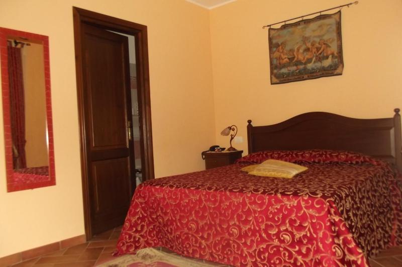 Classic Single Room image 1